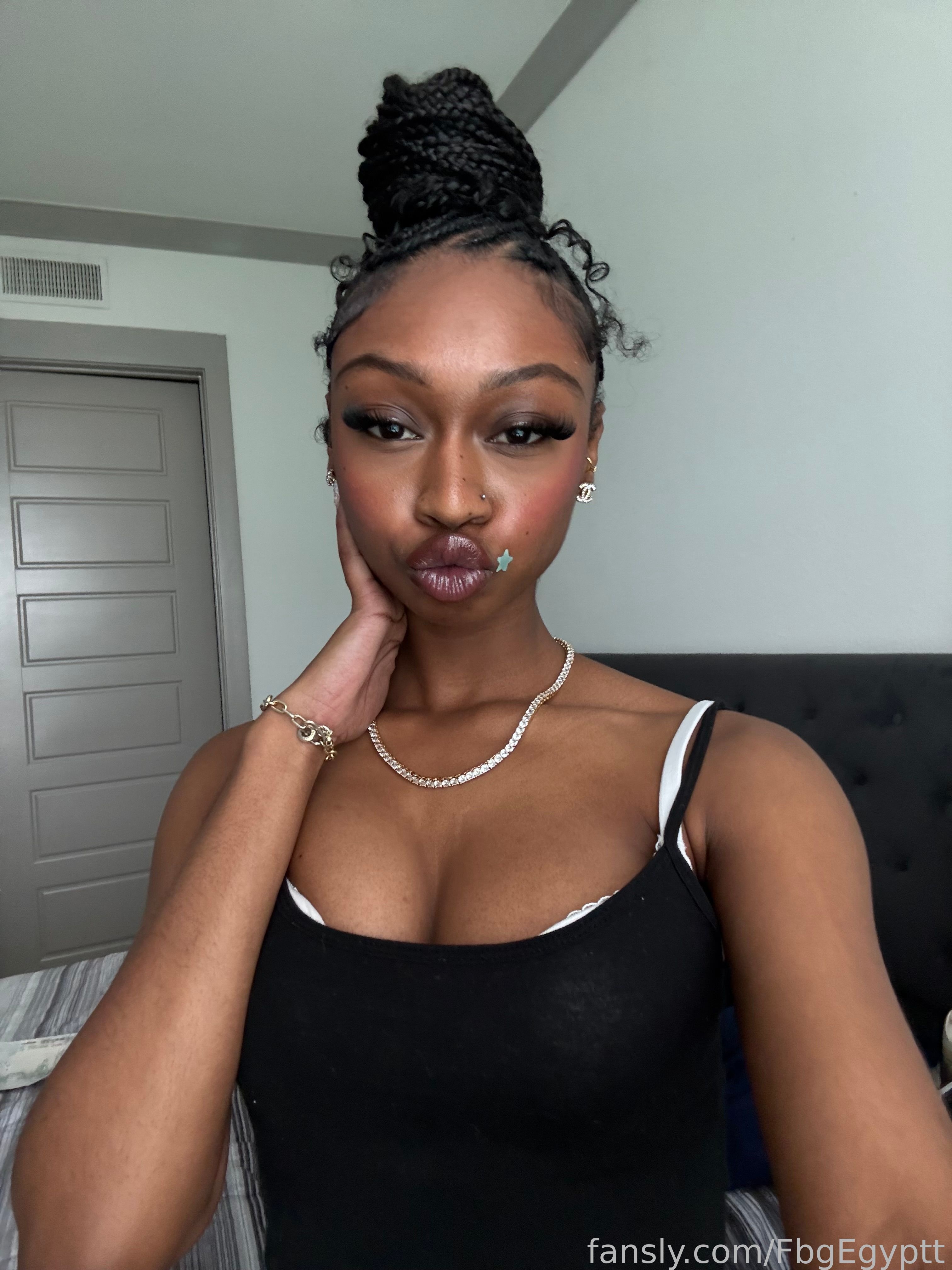 Princess Egypt🫐🧁‧