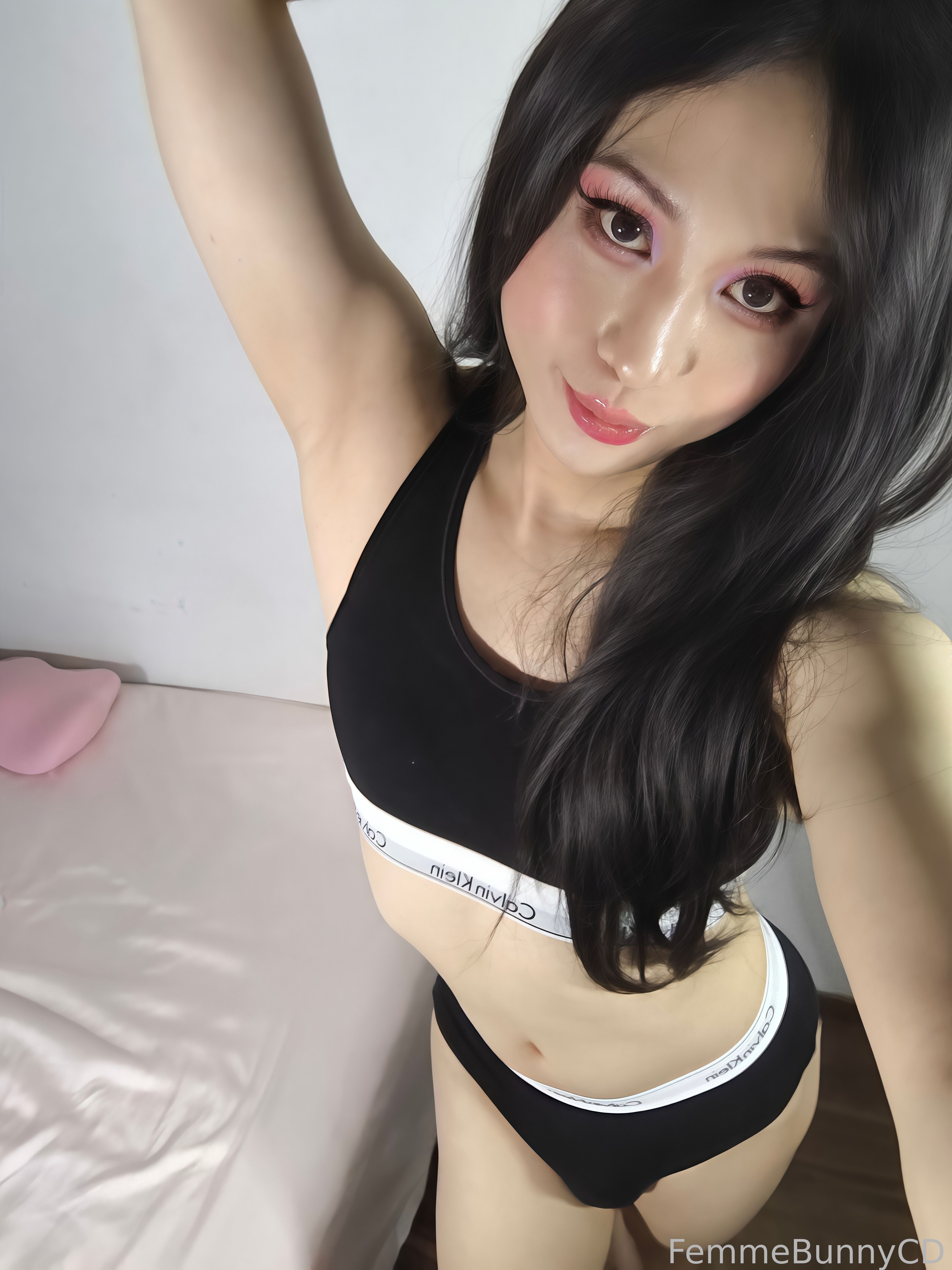 Lola Femme